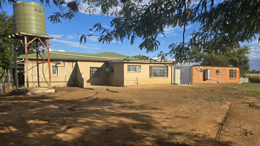 Commercial Property for Sale in Bainsvlei Free State
